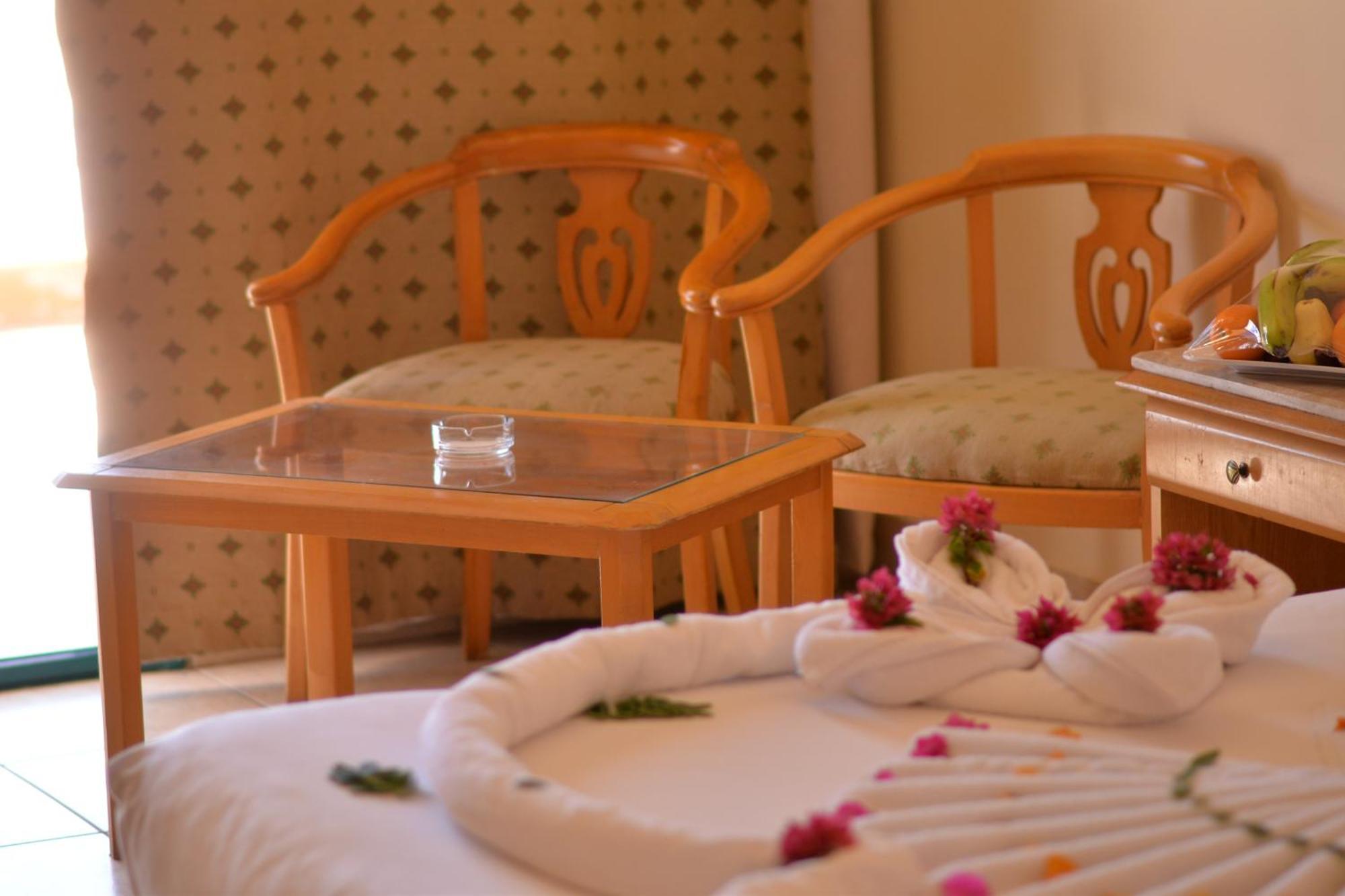 Sharm Cliff Hotel エクステリア 写真